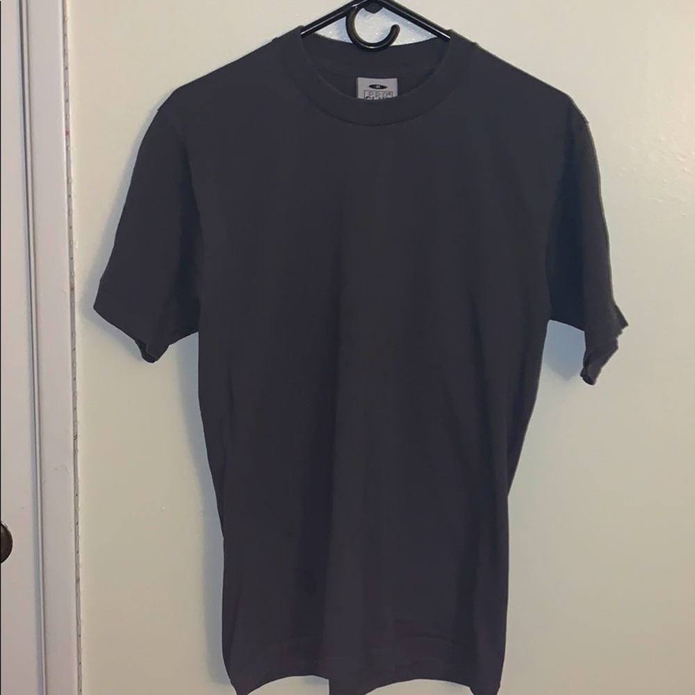 Gray Pro Club tee